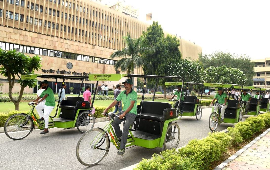 Combining Technology and Tradition: Indian Rickshaws Powered by Solar ...